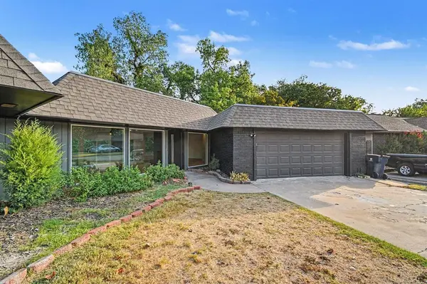 11105 NW 112th ST, Yukon, OK 73099