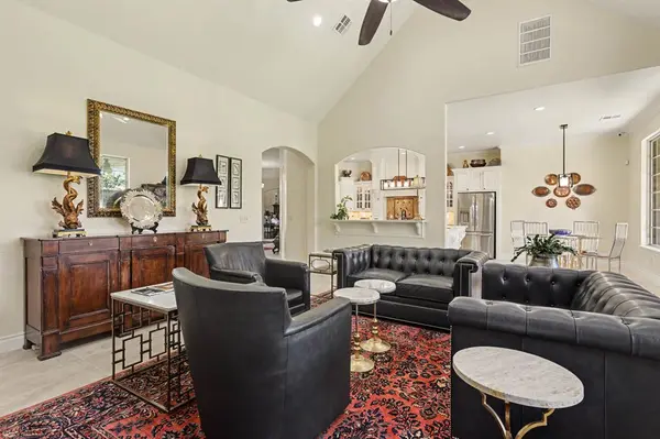 1032 W Camellia WAY, Mustang, OK 73064