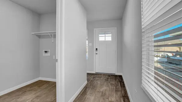 10325 Red Thistle DR, Oklahoma City, OK 73131