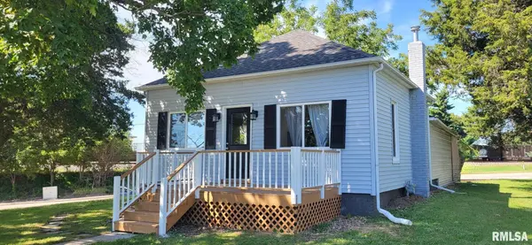 1625 E FREMONT ST, Galesburg, IL 61401