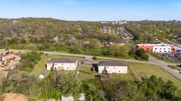2412 Plum St, Nashville, TN 37207