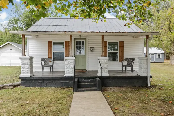 219 Cedar St, Hohenwald, TN 38462