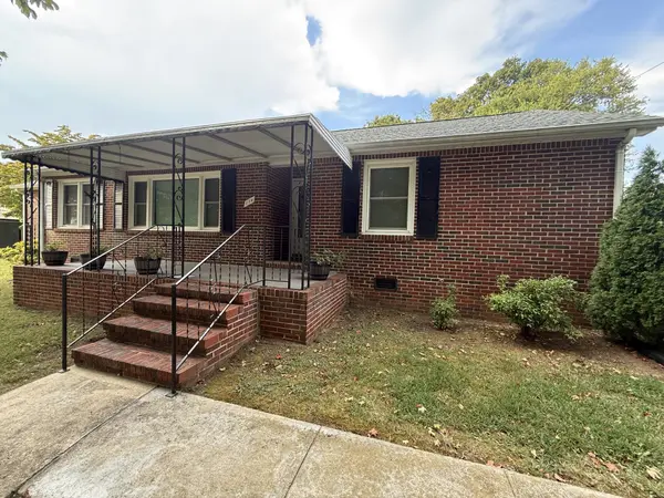 114 Hillcrest Dr, Winchester, TN 37398