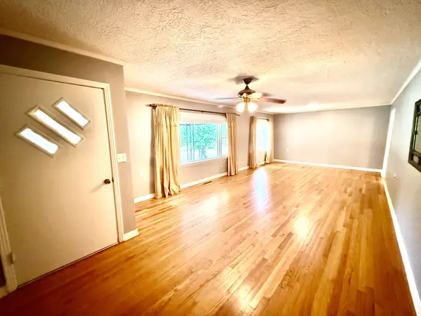 114 Hillcrest Dr, Winchester, TN 37398