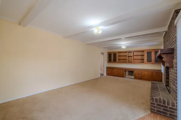 401 Twelve Oaks Rd, Tullahoma, TN 37388
