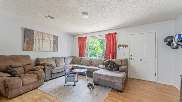 103 Circle DR, Anderson, MO 64831