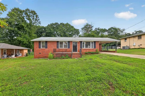26 State RD, Greenville, SC 29611