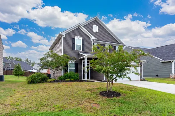 28 Wiltshire CIR, Easley, SC 29642