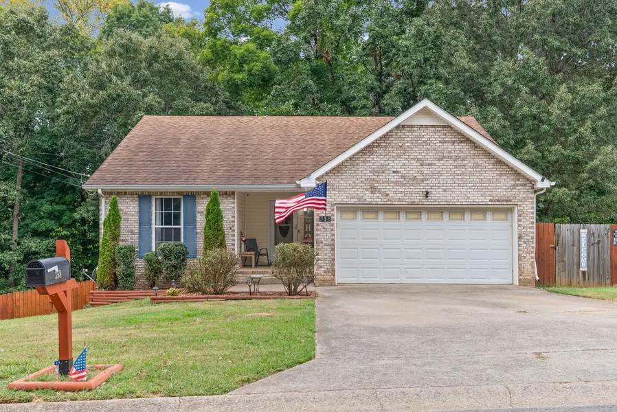 358 Andrew Dr, Clarksville, TN 37042