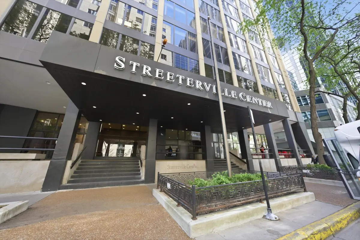 233 E Erie ST #1110, Chicago, IL 60611