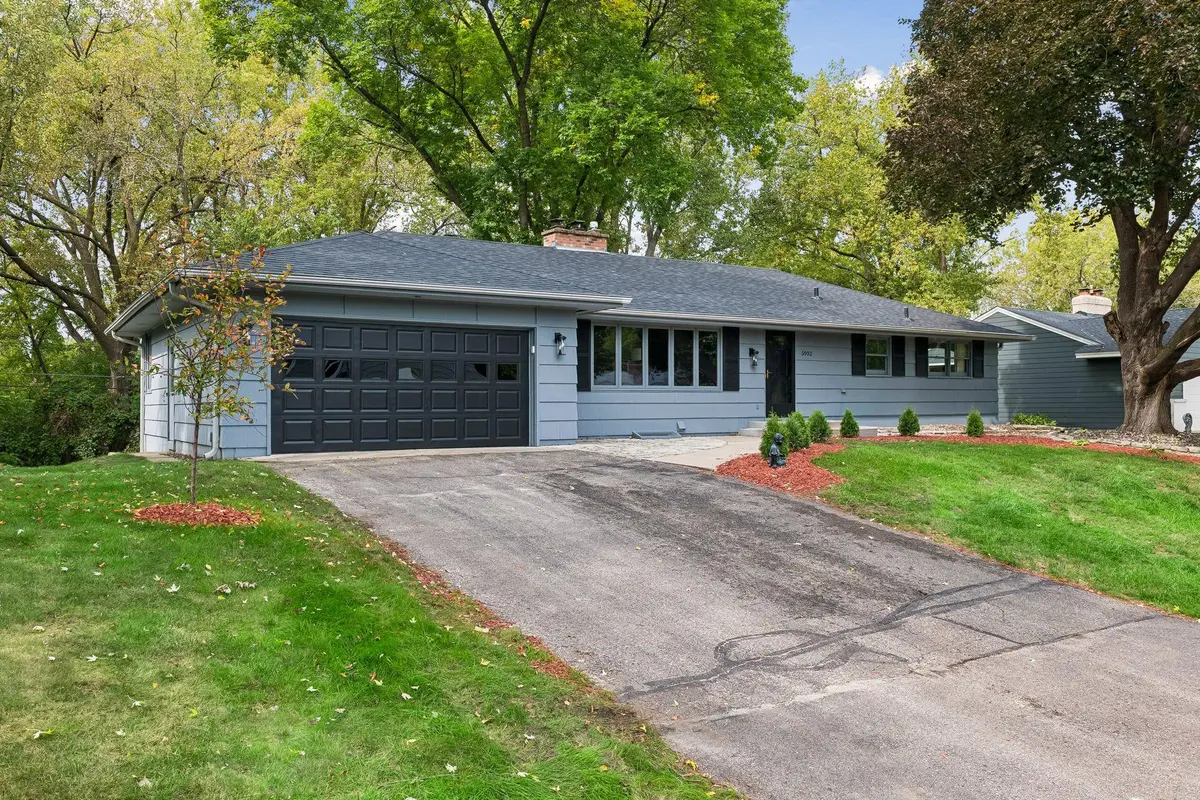 5932 Walnut DR, Edina, MN 55436