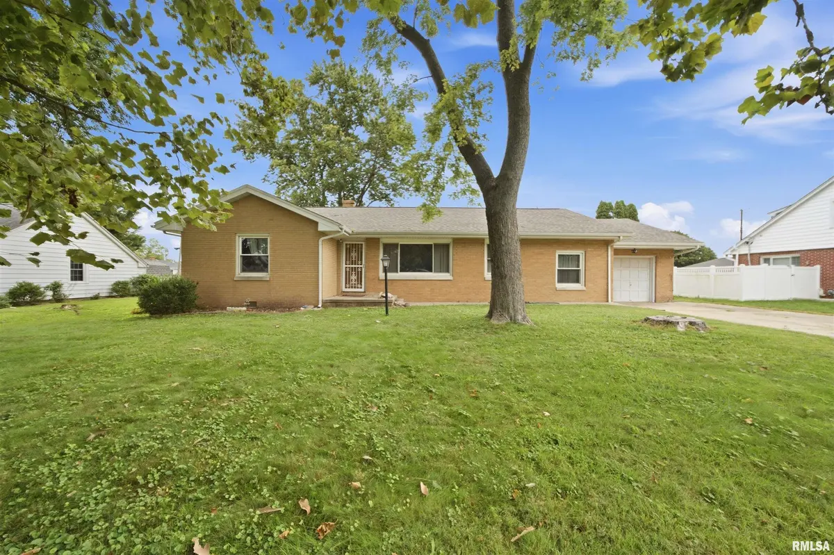 708 S MAIN ST, Morton, IL 61550