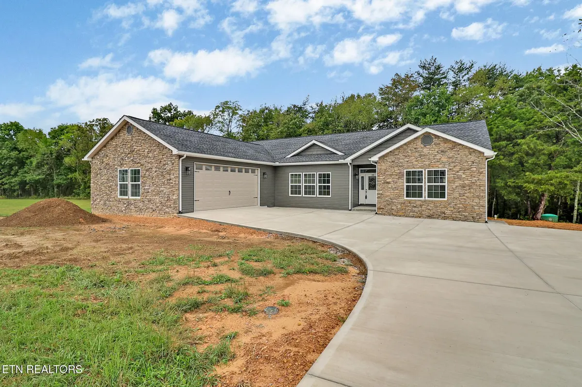 188 Marie Lane, Crossville, TN 38555