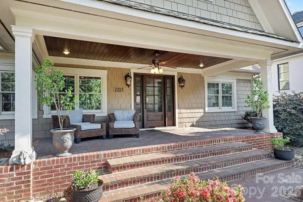 2215 Hassell PL, Charlotte, NC 28209