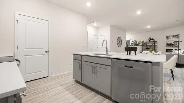177 Logan Farms DR, Mooresville, NC 28115