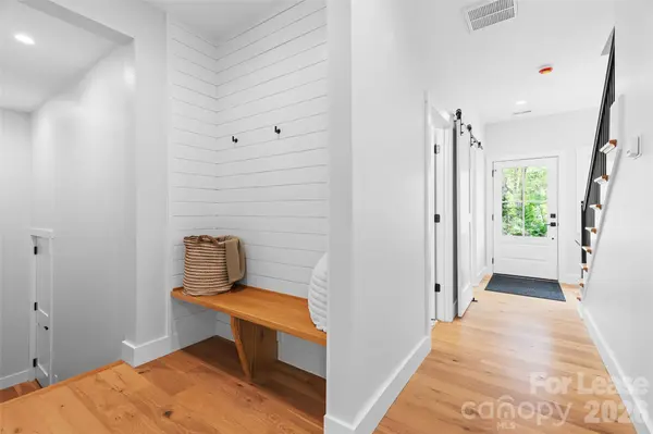 8 Wildwood Park Knoll, Weaverville, NC 28787