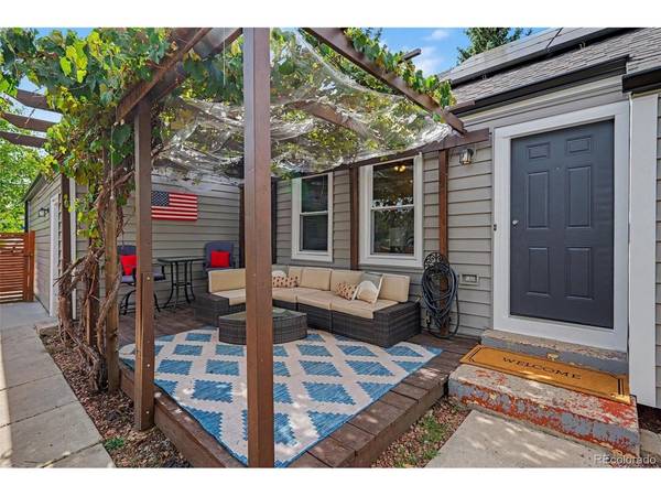 9647 W Elmhurst, Littleton, CO 80128