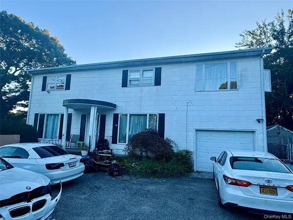 60 Knapp RD, Mastic Beach, NY 11951