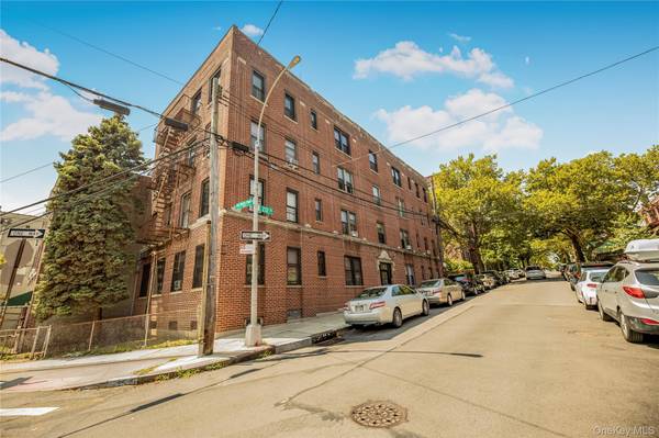 760 E 232nd ST, Bronx, NY 10466