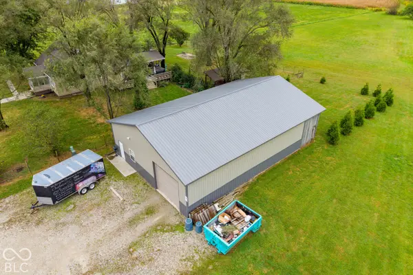 7303 E 400 S, Columbus, IN 47203