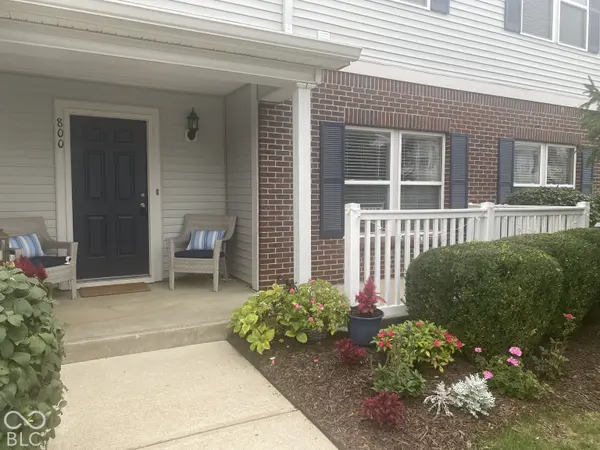 12215 Pebble ST #UNIT 800, Fishers, IN 46038