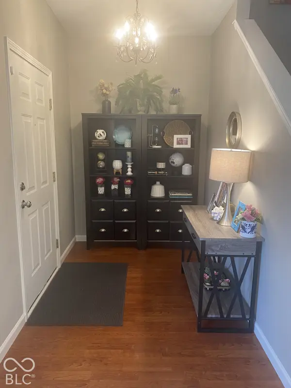 12215 Pebble ST #UNIT 800, Fishers, IN 46038