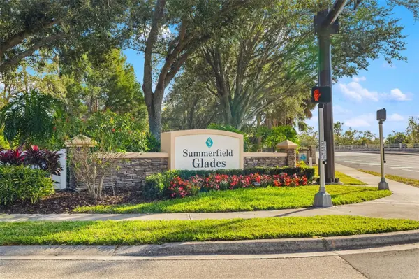 12223 SUMMER MEADOW DR, Lakewood Ranch, FL 34202