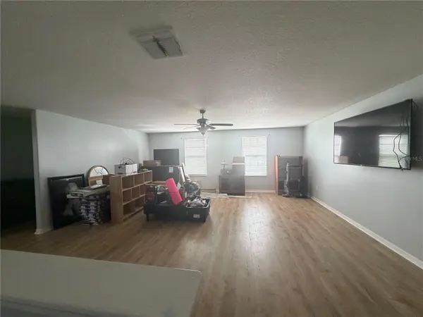 17103 WHITE MANGROVE DR, Wimauma, FL 33598