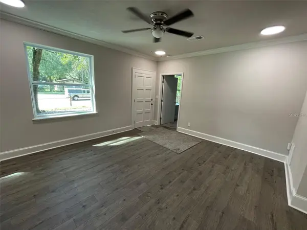 1940 E UNIVERSITY AVE, Gainesville, FL 32641