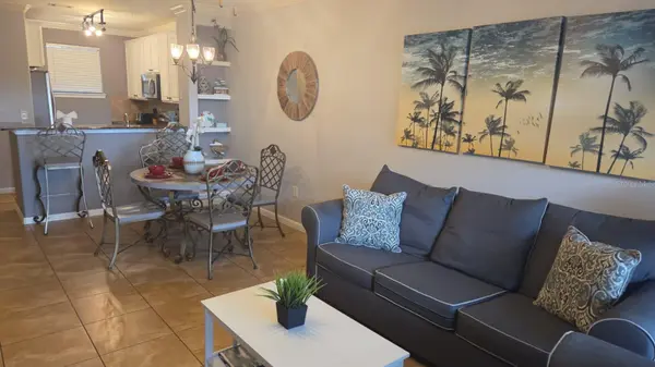 910 CHARO Pkwy #323, Davenport, FL 33897