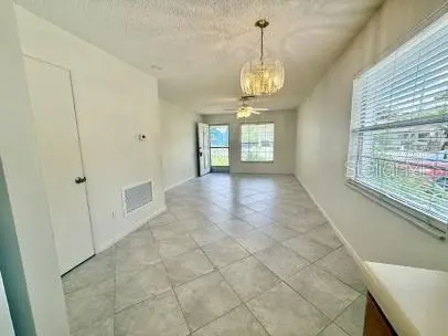 223 N ADELLE AVE, Deland, FL 32720