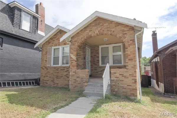 5714 Pamplin PL, St Louis, MO 63136