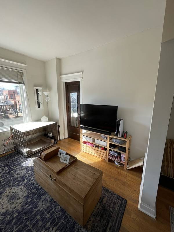 3849 N Marshfield AVE, Chicago, IL 60613