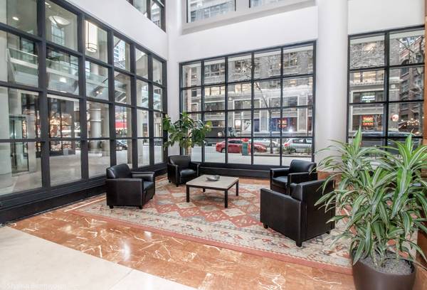 211 E Ohio ST #2515, Chicago, IL 60611