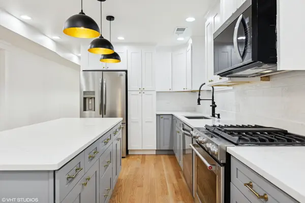 2331 N Campbell AVE #G, Chicago, IL 60647