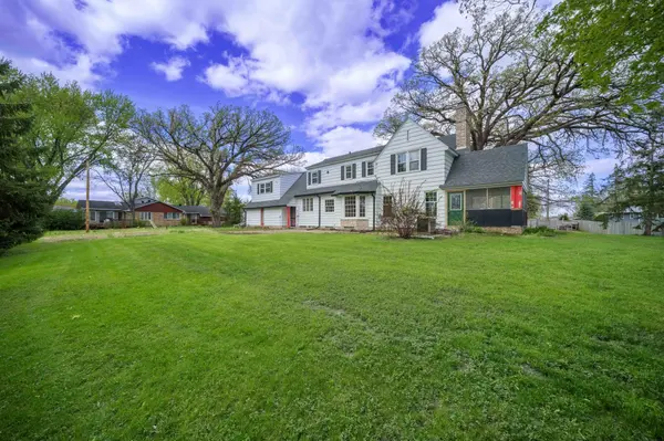 7800 Pearson WAY NE, Fridley, MN 55432