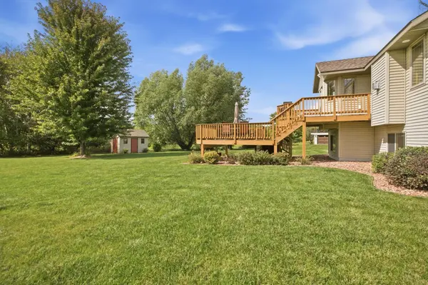 26075 Bluebird LN, Rockville, MN 56301