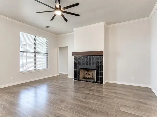 9328 SW 44th TER, Oklahoma City, OK 73179