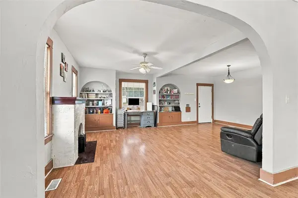 906 S Barker AVE, El Reno, OK 73036
