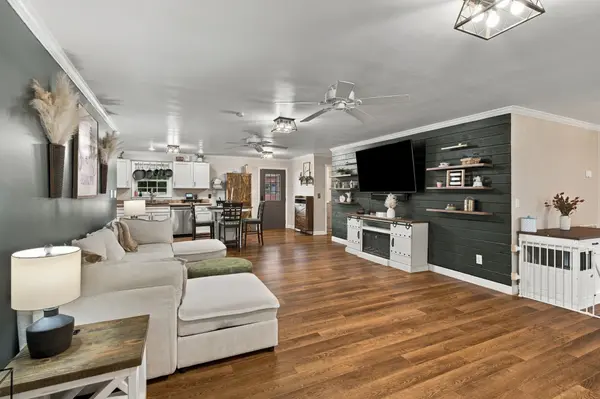 1420 Shoot Rd, Hartsville, TN 37074