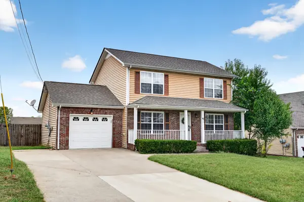 3414 Queensbury Rd, Clarksville, TN 37042