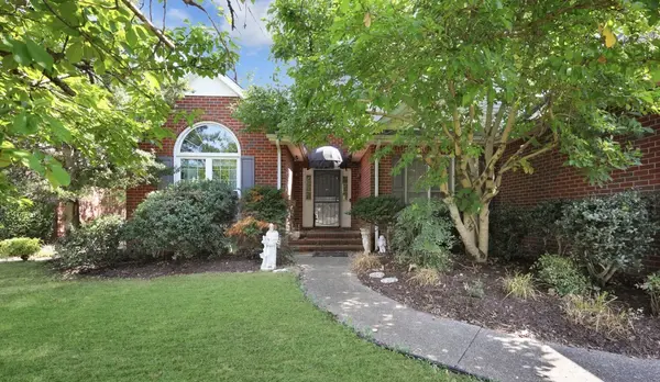 2815 Standing Bear Way, Murfreesboro, TN 37127