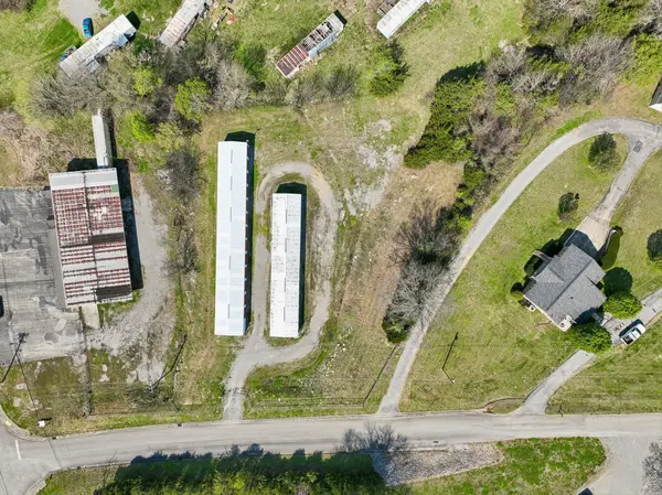 215 Choctaw Ridge Rd, Liberty, TN 37095