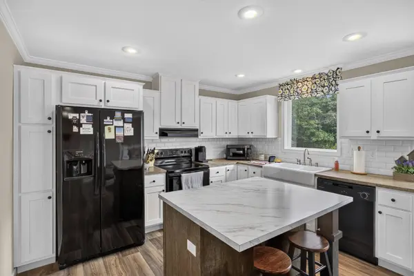 127 Mirage Dr, Rickman, TN 38580