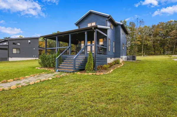 113 Shoreside Ct, Tracy City, TN 37387