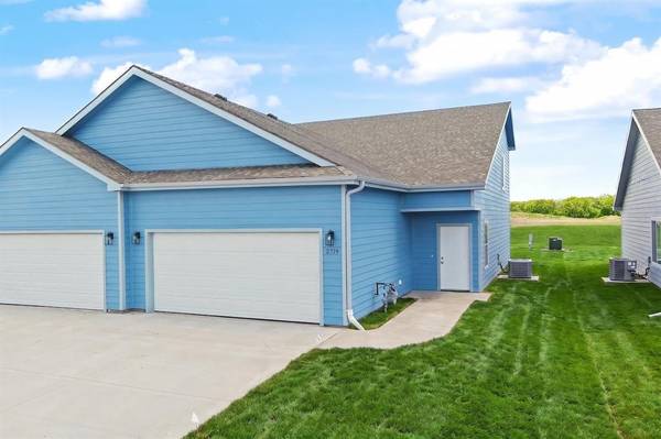 2719 Amelia Lane, Salina, KS 67401