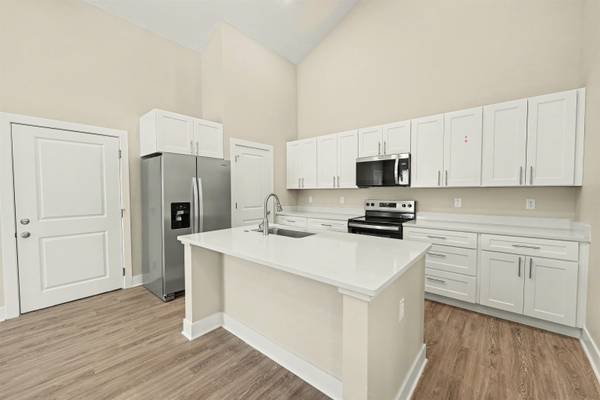 2719 Amelia Lane, Salina, KS 67401