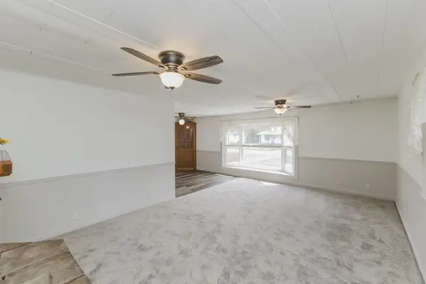 430 W Ninth, Newton, KS 67114