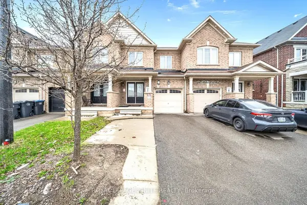 14 Hoover RD, Brampton, ON L7A 4L2