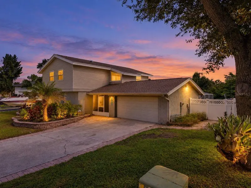 3992 ORCHARD HILL CIR, Palm Harbor, FL 34684